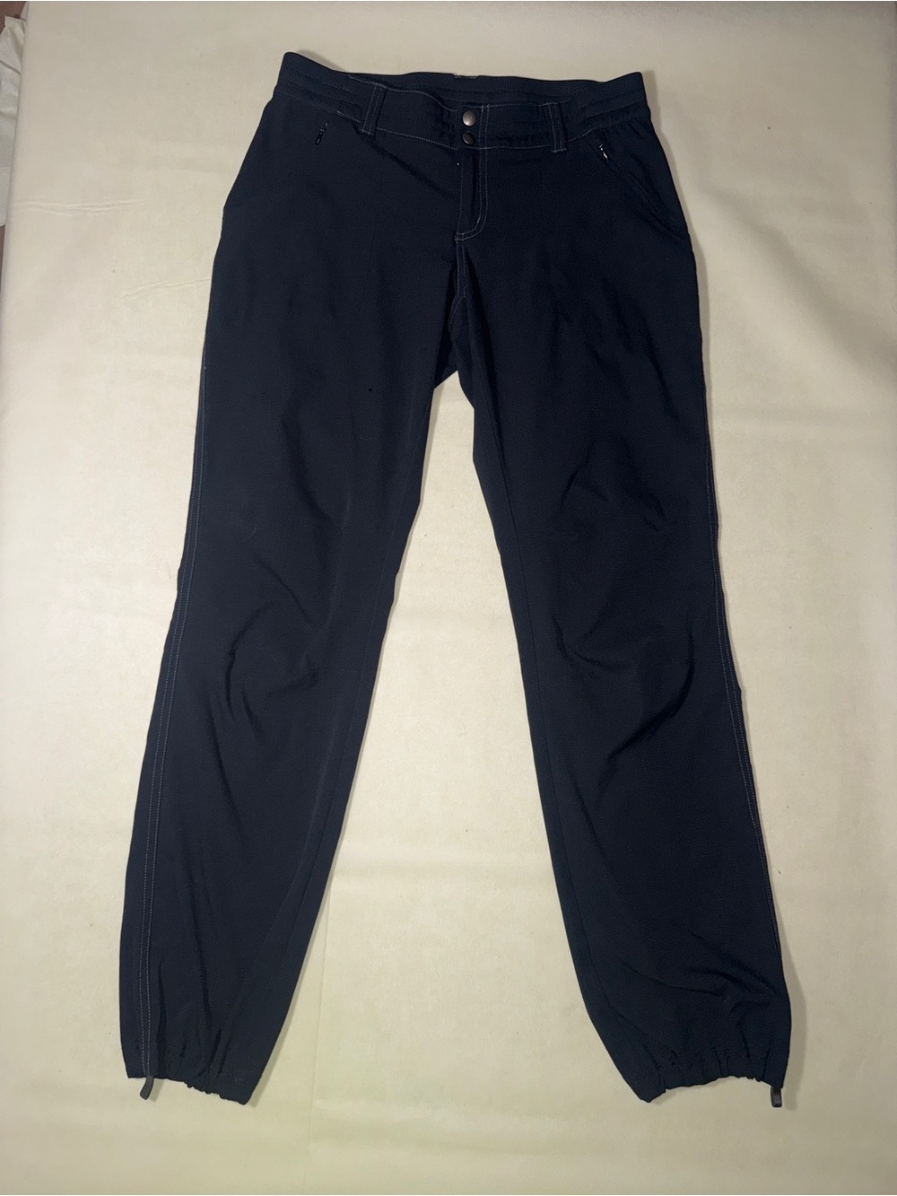 Kuhl Black Women's Jogger Pants with Elastic Ankles